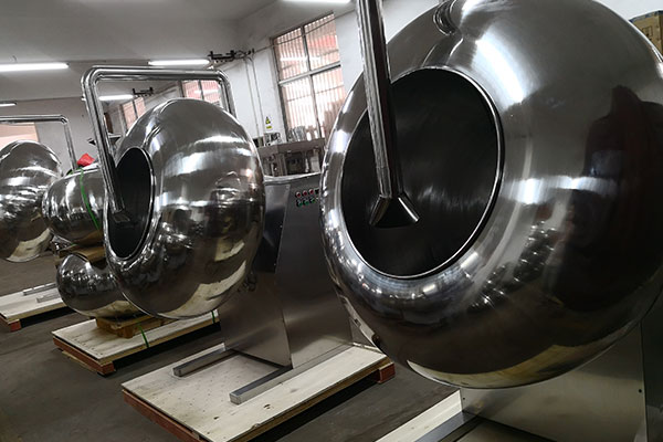 Chocolate-Coating-Machine-02